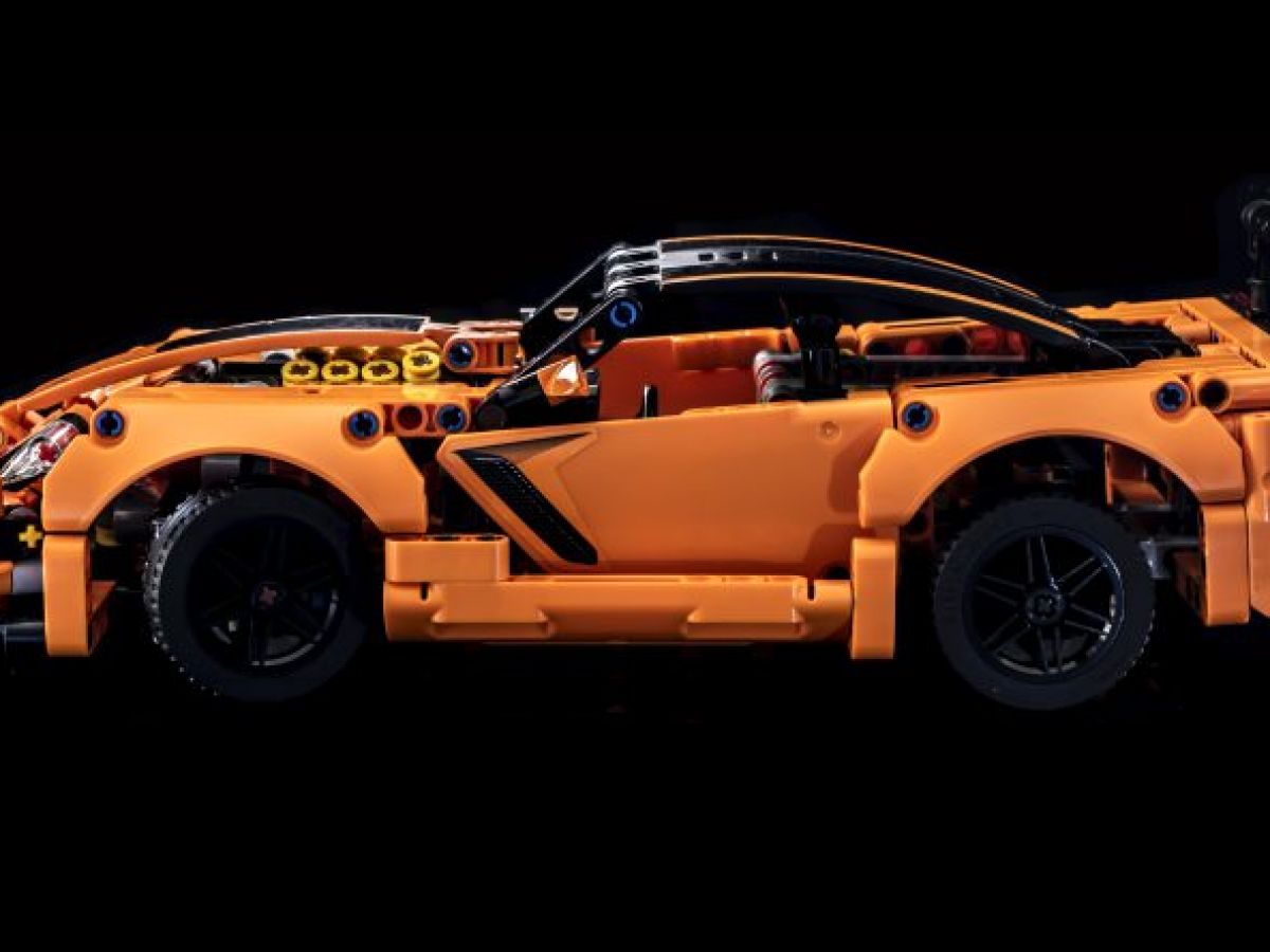 lego technic orange car