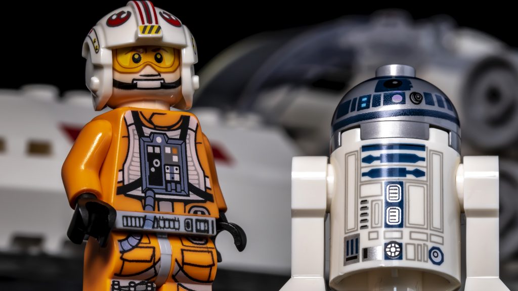 LEGO Star Wars X Wing Starfighter Trench Run Set 75235 - US