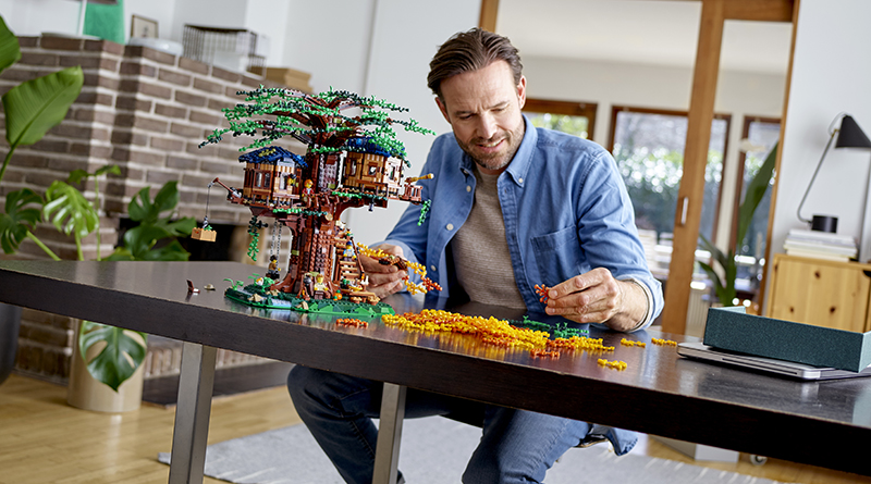 Lego Ideas Tree House review