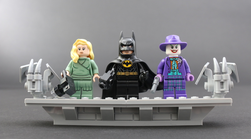 Fixing the LEGO Batman 1989 Minifigures 