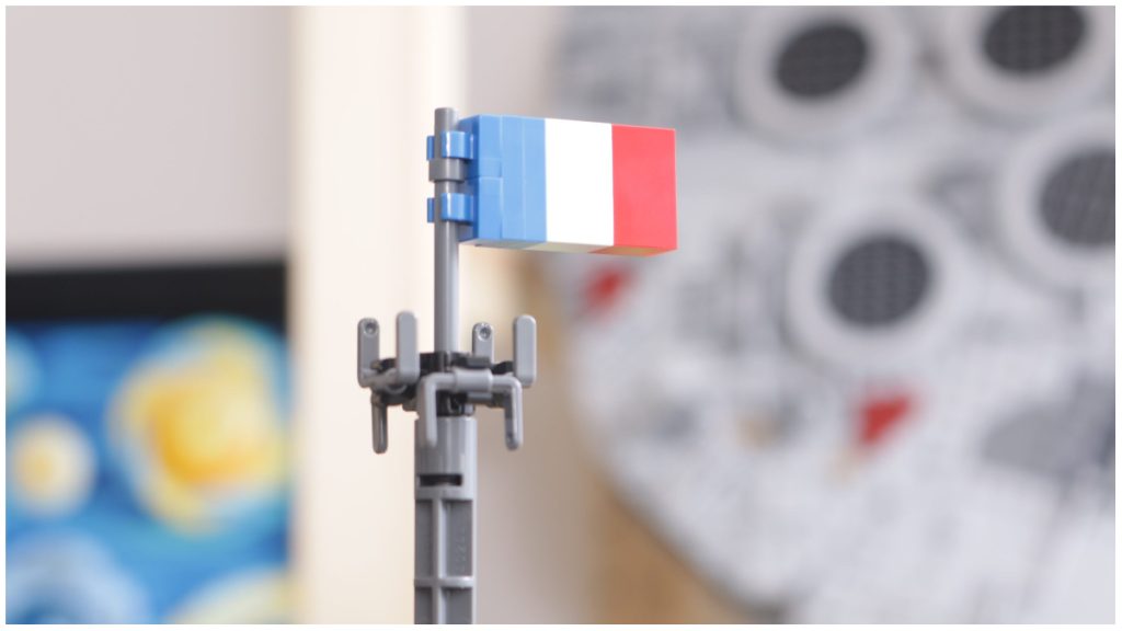 LEGO Icons 10307 - Eiffel Tower: Say Bonjour to the tallest and