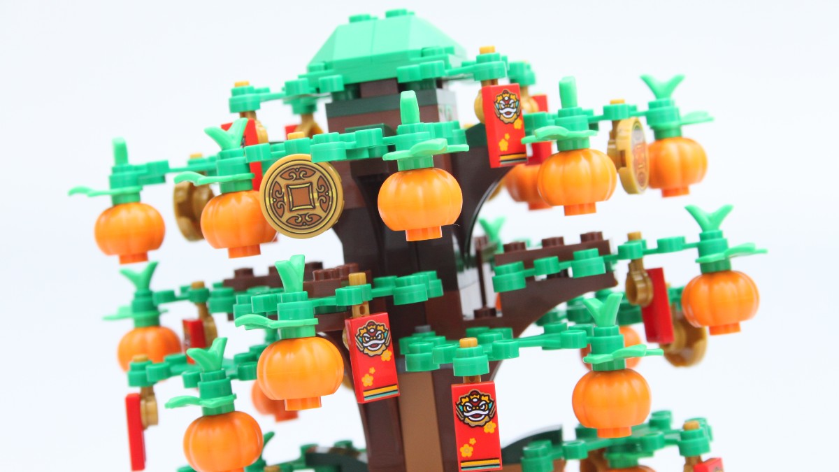 Anche i Lego celebrano l'hanami: realizzato in Giappone albero da record -  greenMe