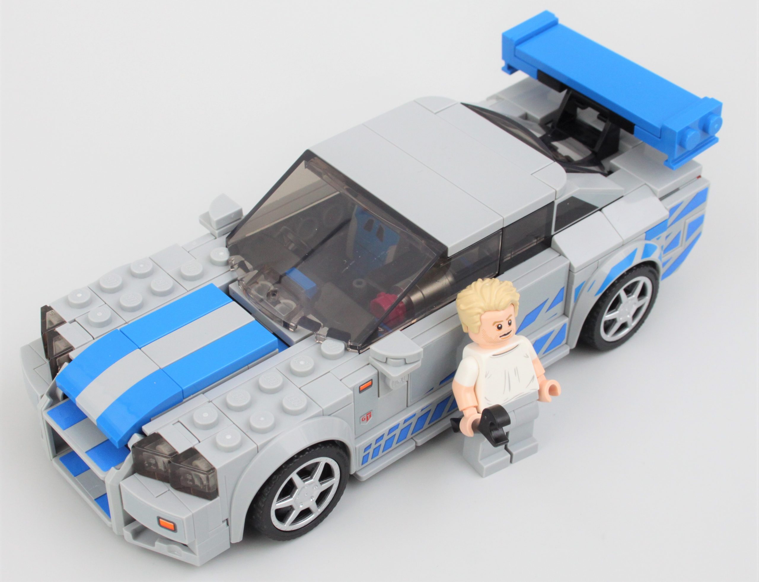 Display case for LEGO® Speed Champions 2 Fast 2 Furious Nissan Skyline —  Wicked Brick