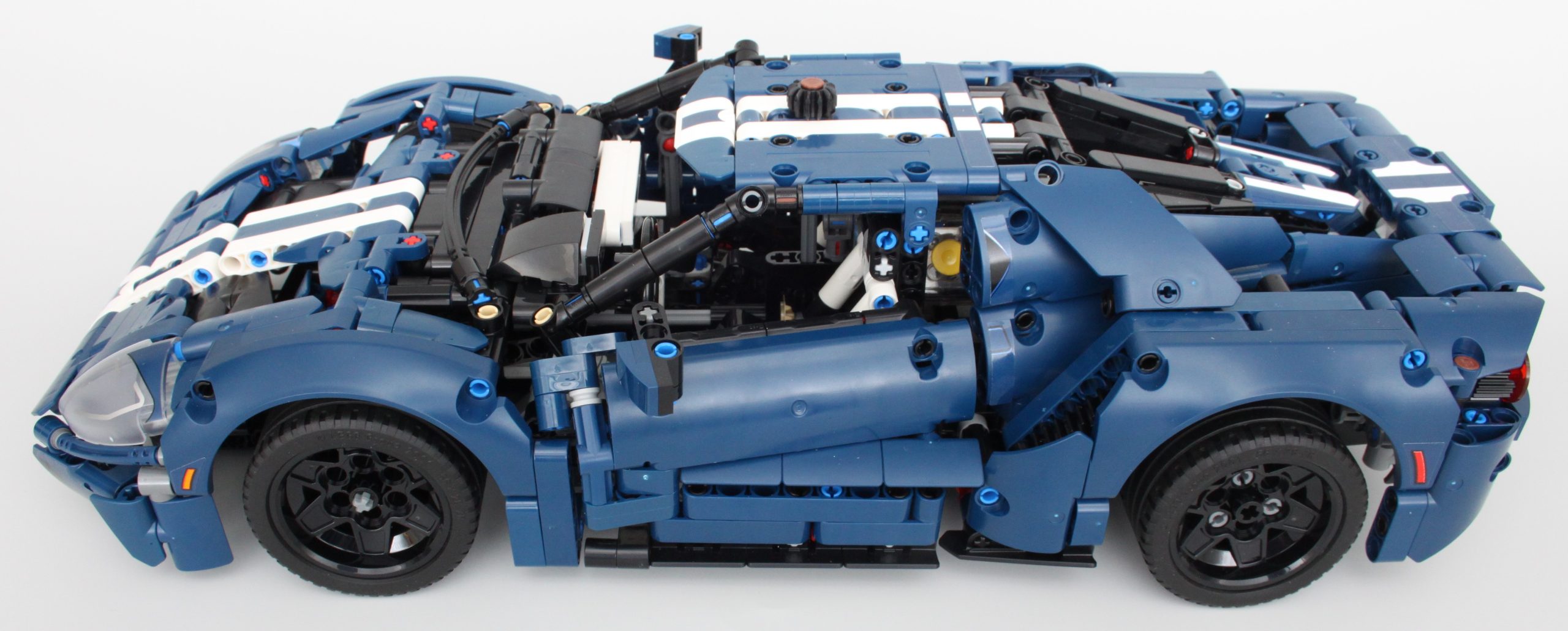 LEGO Technic Ford GT Speed Build #42154 