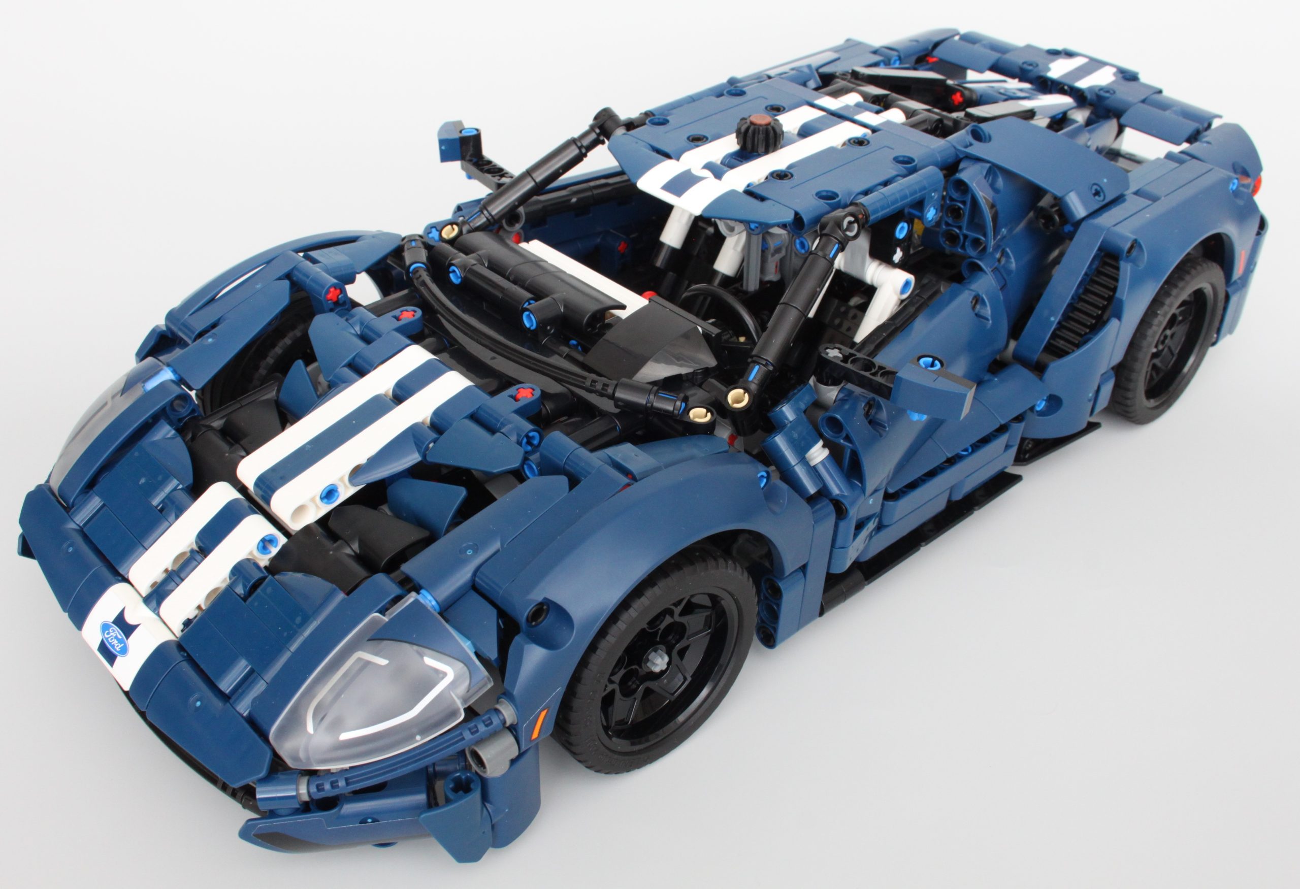 LEGO Technic Designer Milan Reindl talks 42154 2022 Ford GT