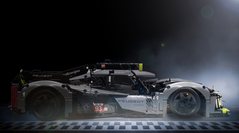 LEGO 42156 Peugeot 9X8 24H Le Mans Hybrid Hypercar Bewertung