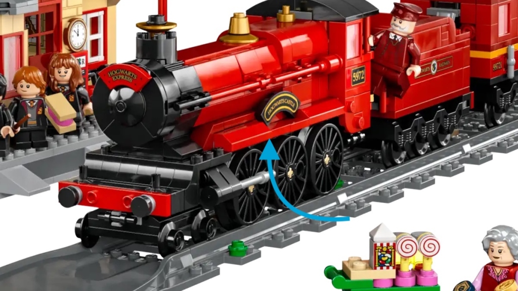 5 ways the new LEGO Hogwarts Express only worked in 2023