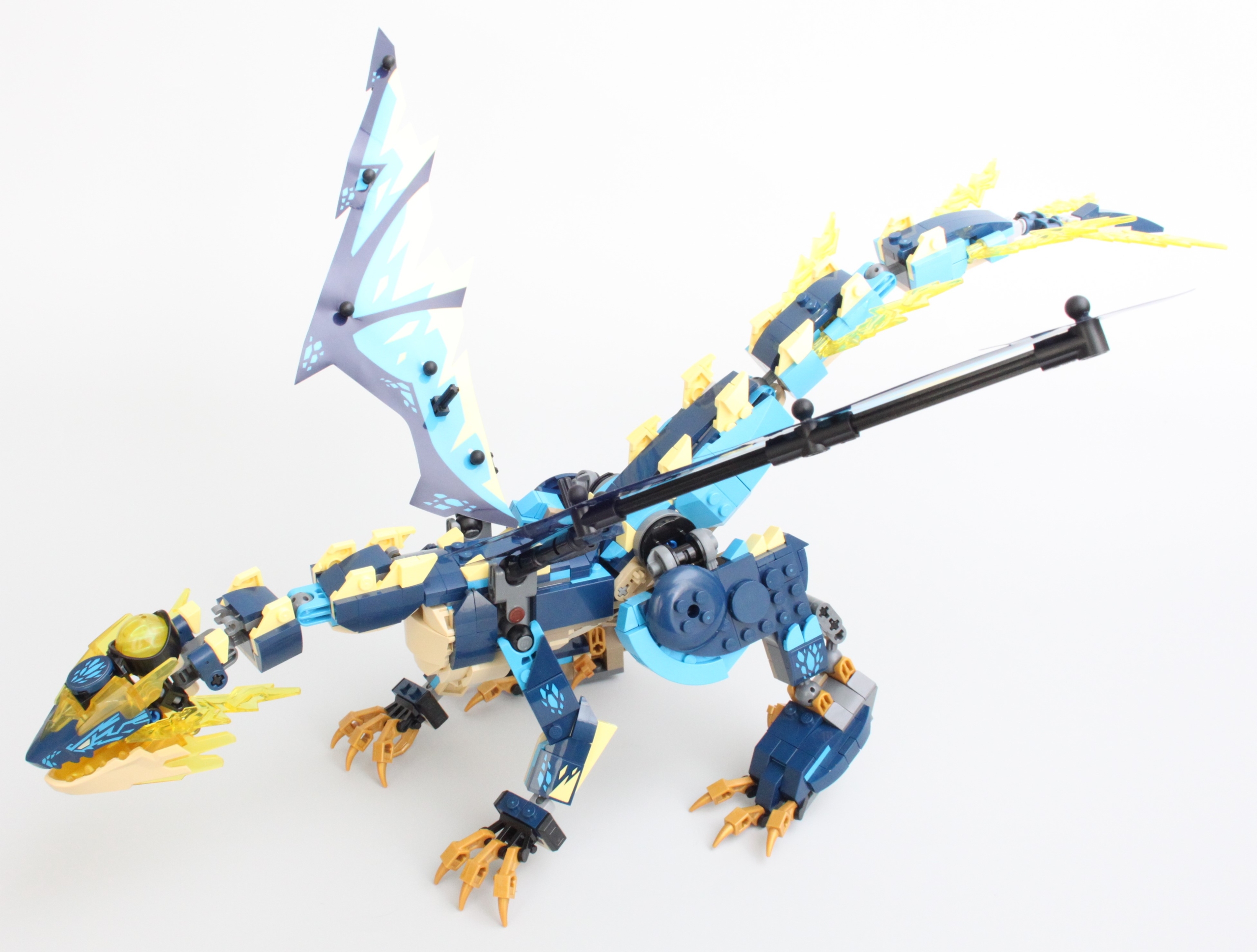 LEGO NINJAGO 71796 Elemental Dragon vs. The Empress Mech Review
