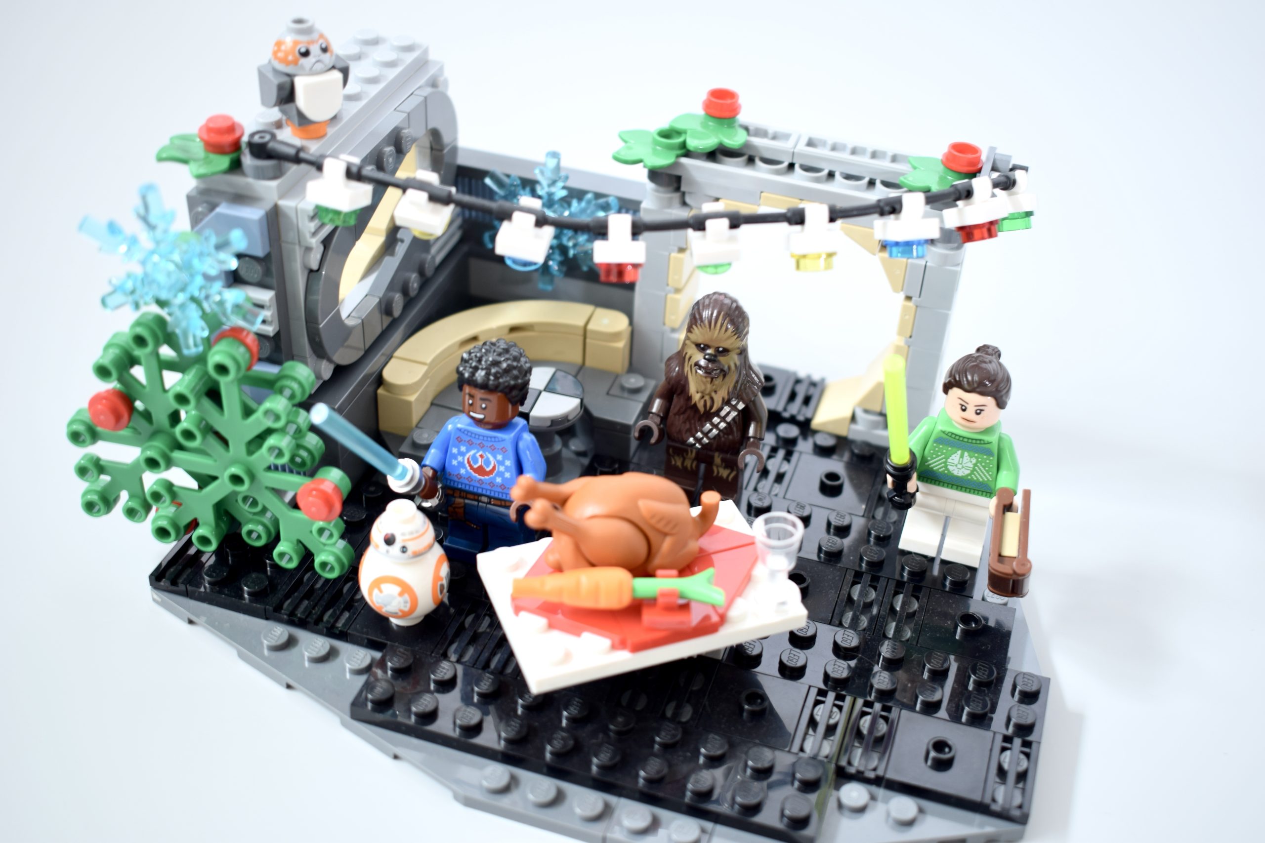 LEGO 40658 Star Wars Millennium Falcon Holiday Diorama 282pcs