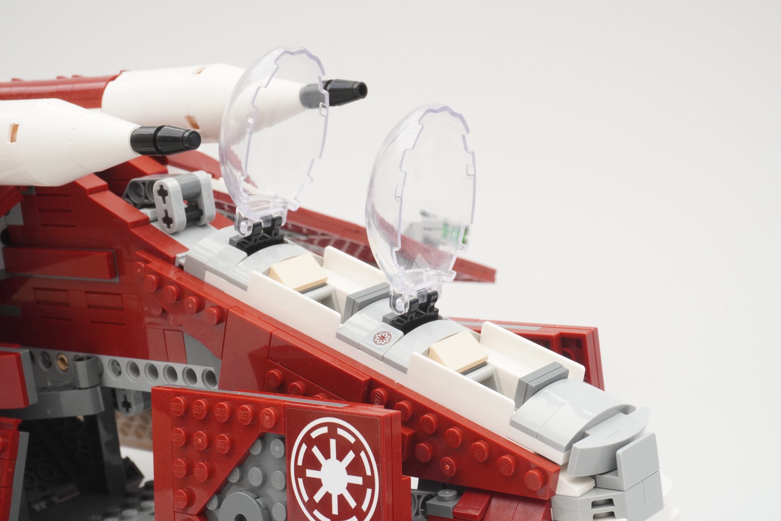 LEGO Star Wars Le vaisseau de la Garde de Coruscant 75354 Ensemble