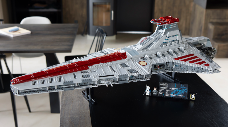 75367 Star Wars Venator-Class Republic Attack Cruiser officially Revealed