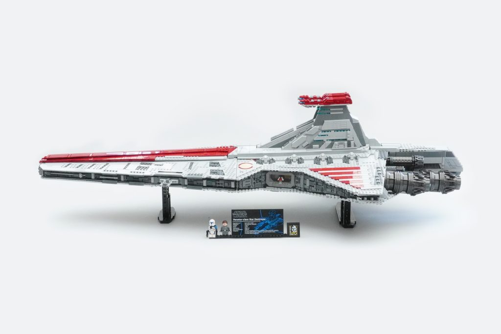 LEGO Star Wars 75367 Venator-Class Republic Attack Cruiser review