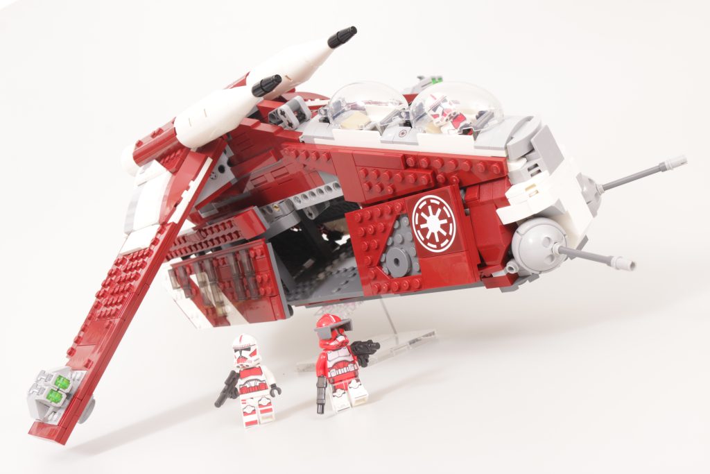LEGO 75354 Coruscant Guard Gunship review