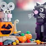 lego seasonal 40570 Halloween Cat and Mouse lifestyle featured close up