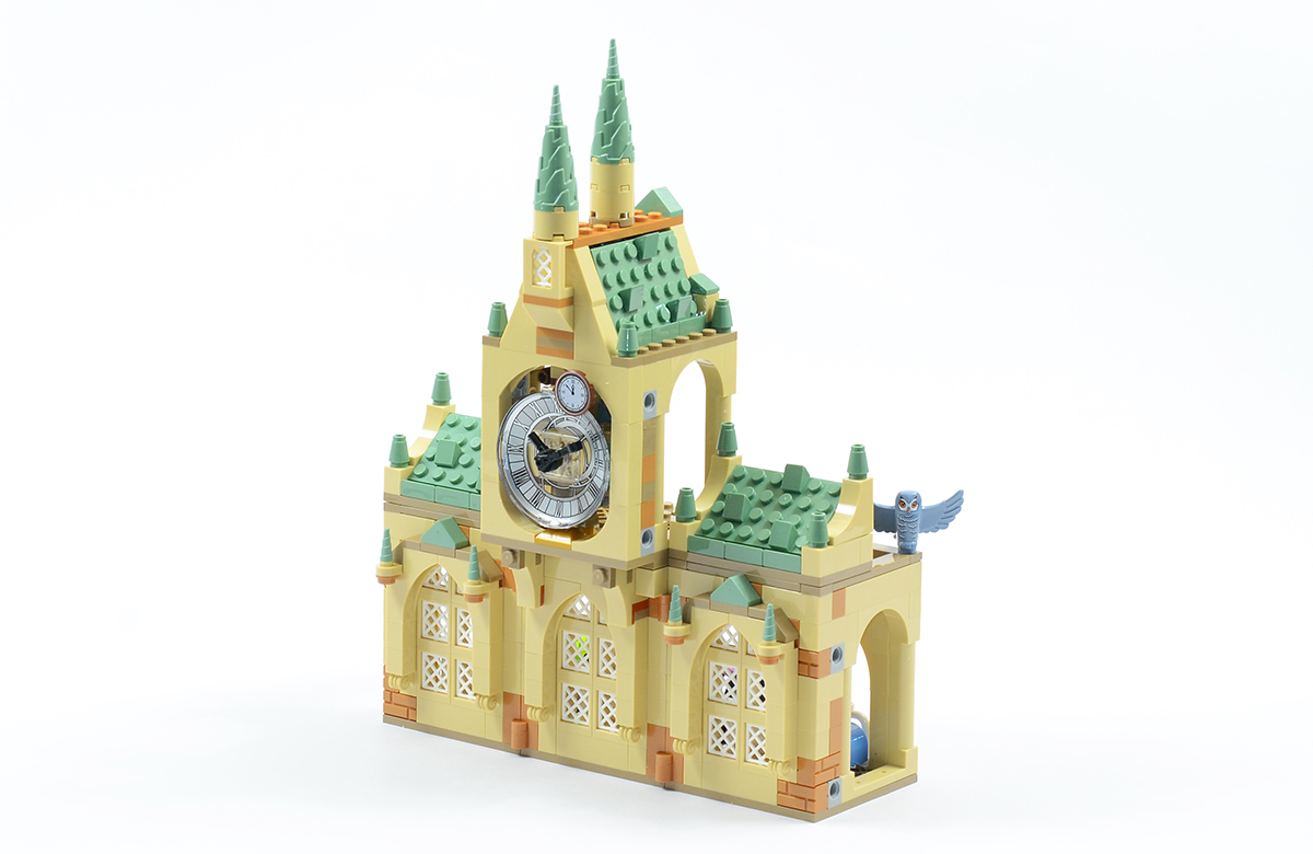 LEGO Harry Potter Hogwarts Hospital Wing 76398 Building Toy Castle Kit with  Clock Tower, The Prisoner of Azkaban, Includes Harry Potter, Hermione