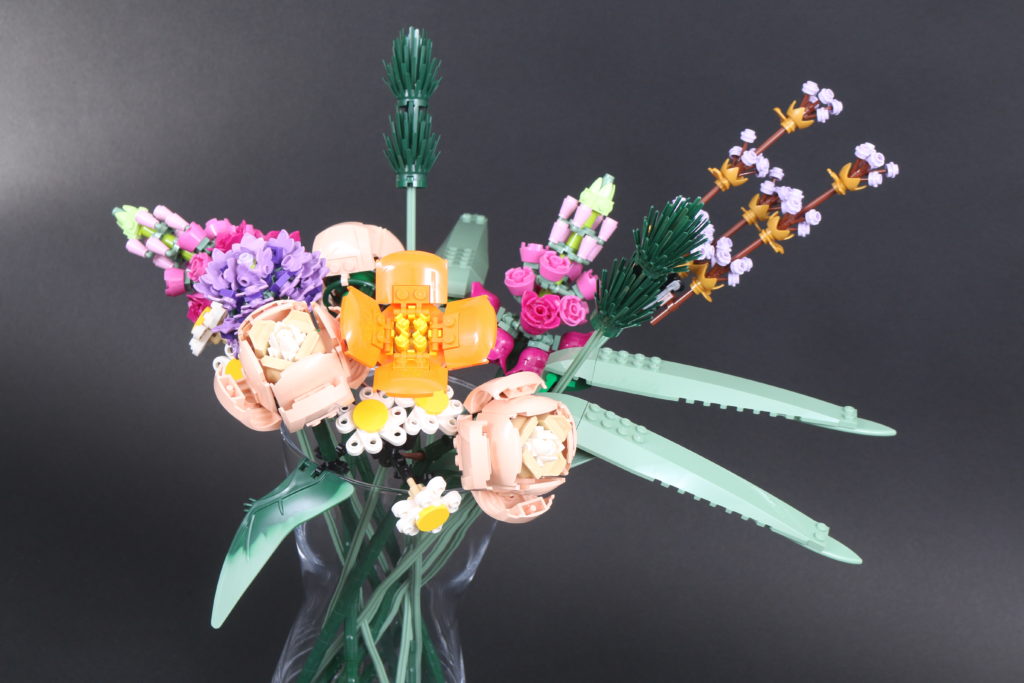 Recensione e galleria del mazzo di fiori LEGO Botanical Collection 10280