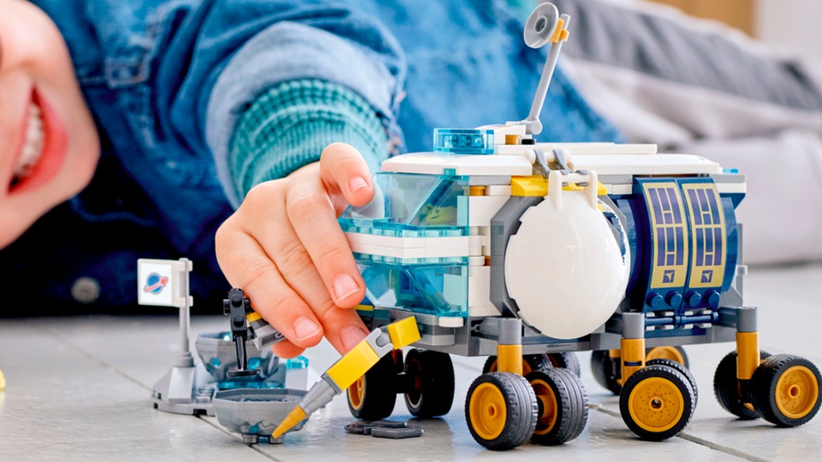 LEGO to launch NASA-inspired moon sets in time for Artemis I launch