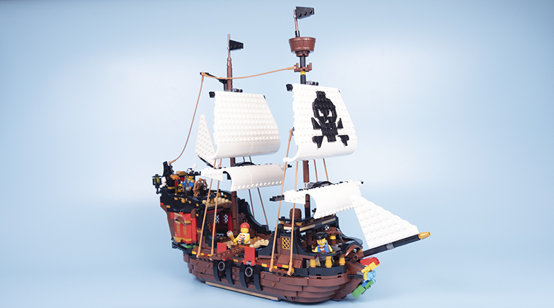 LEGO Creator 31109 Pirate Ship review