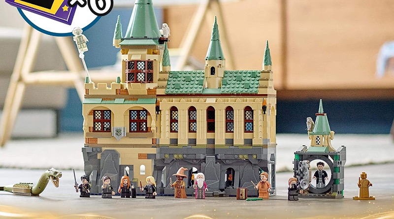 Combining the LEGO Harry Potter 20th anniversary Hogwarts sets