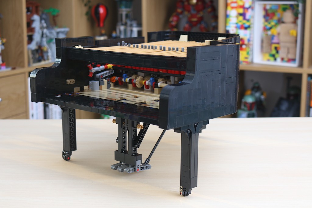 🎶 La musica non ha confini e ha il potere di cambiare il mondo. 🎹 Il  nuovo set esclusivo - Pianoforte a coda LEGO Ideas - sta arrivando, By  LEGO