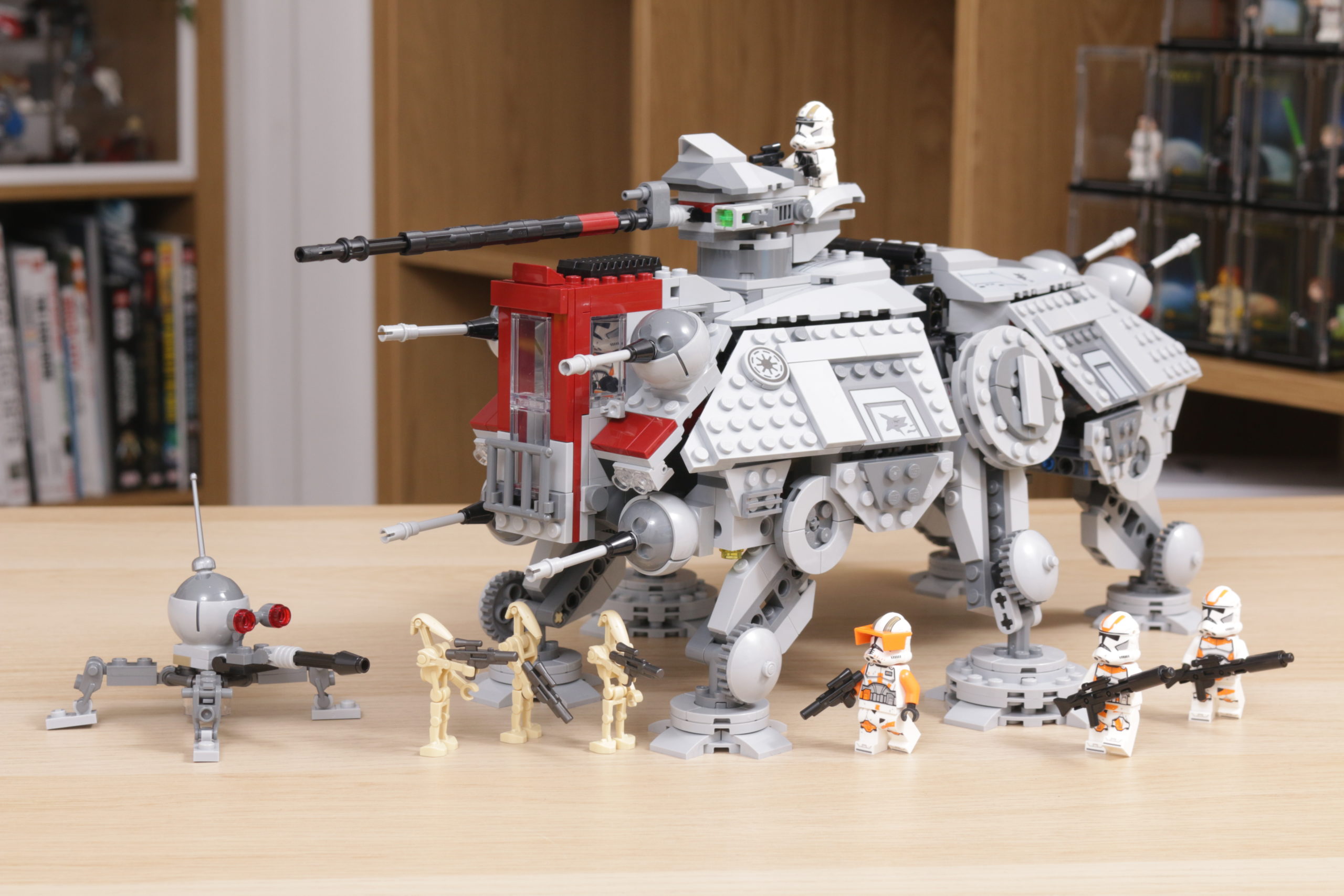 LEGO Star Wars AT-TE Walker Review! 75337 
