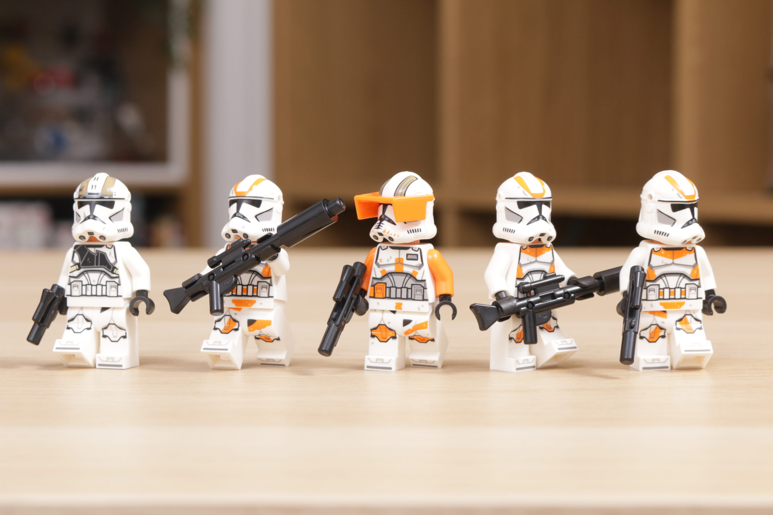 LEGO Star Wars 75337 Le marcheur AT-TE, Jouet avec 5 Minifigurines