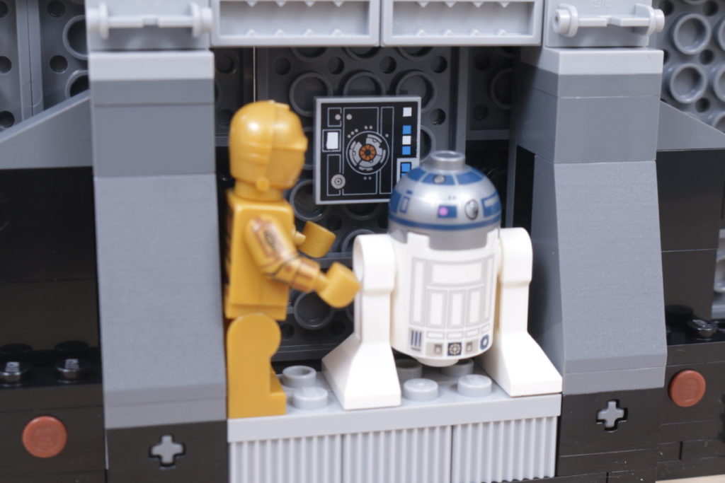 LEGO Star Wars 75339 Death Star Trash Compactor full review