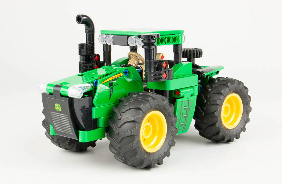 LEGO Technic 42136 John Deere 9620R 4WD Tractor detailed review and MOC  comparison 