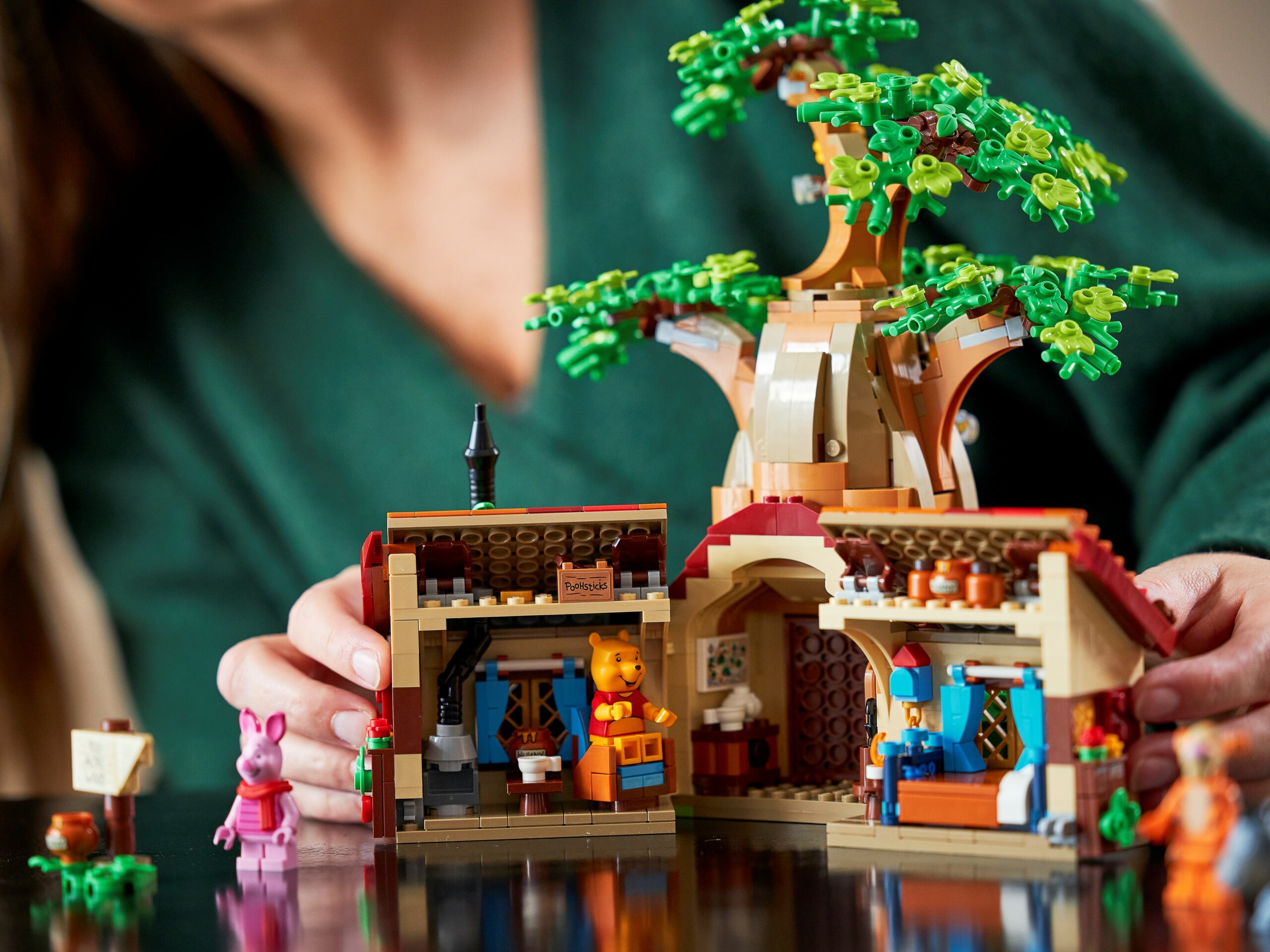 Recent & retiring LEGO BrickHeadz gets up to 40% discount at LEGO - Dexerto